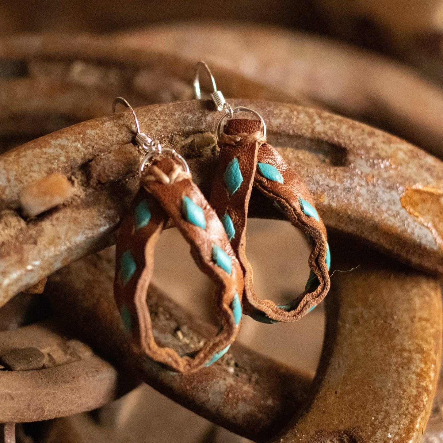 Buckstitch Mini Hoops - Saddle Tan & Turquoise