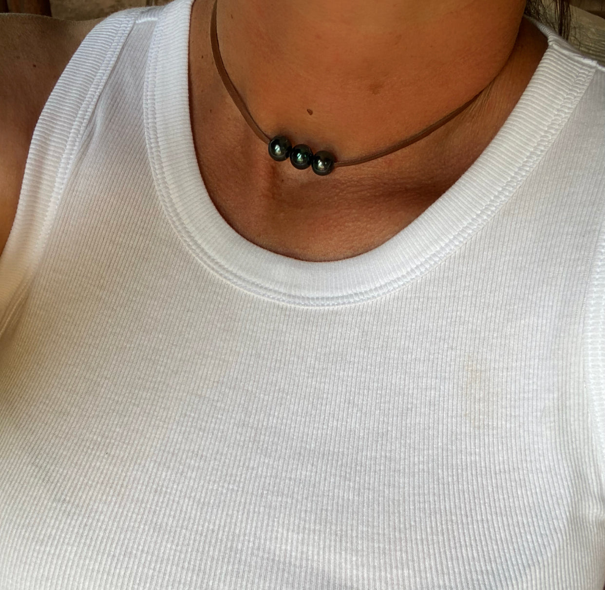 Midnight Pearl Choker