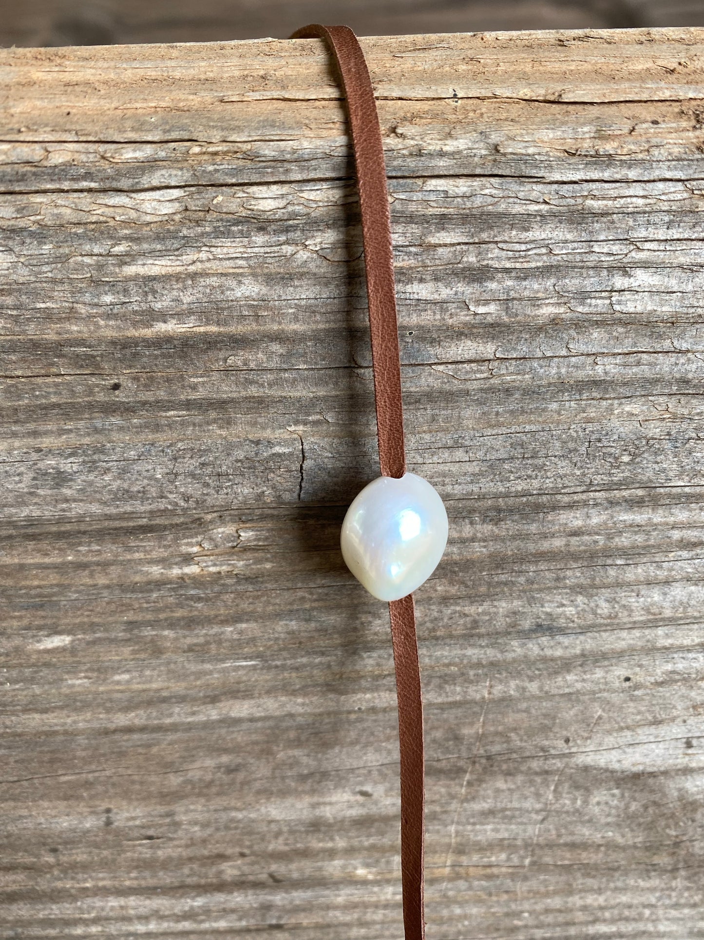 Grande Pearl Choker