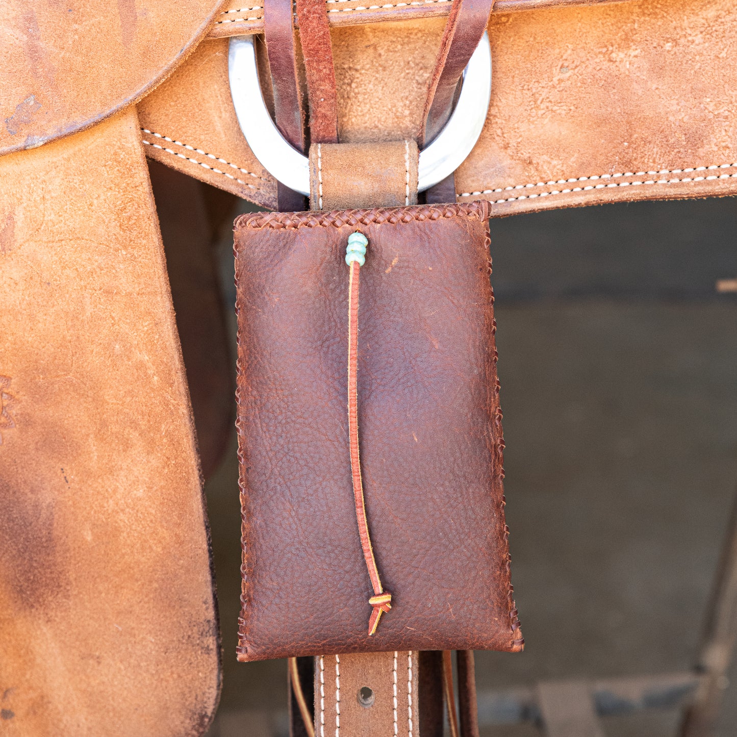 Saddle Phone Holder - Turquoise Beads